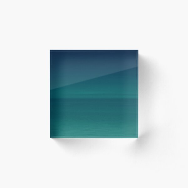 The Horizon Acrylic Block
