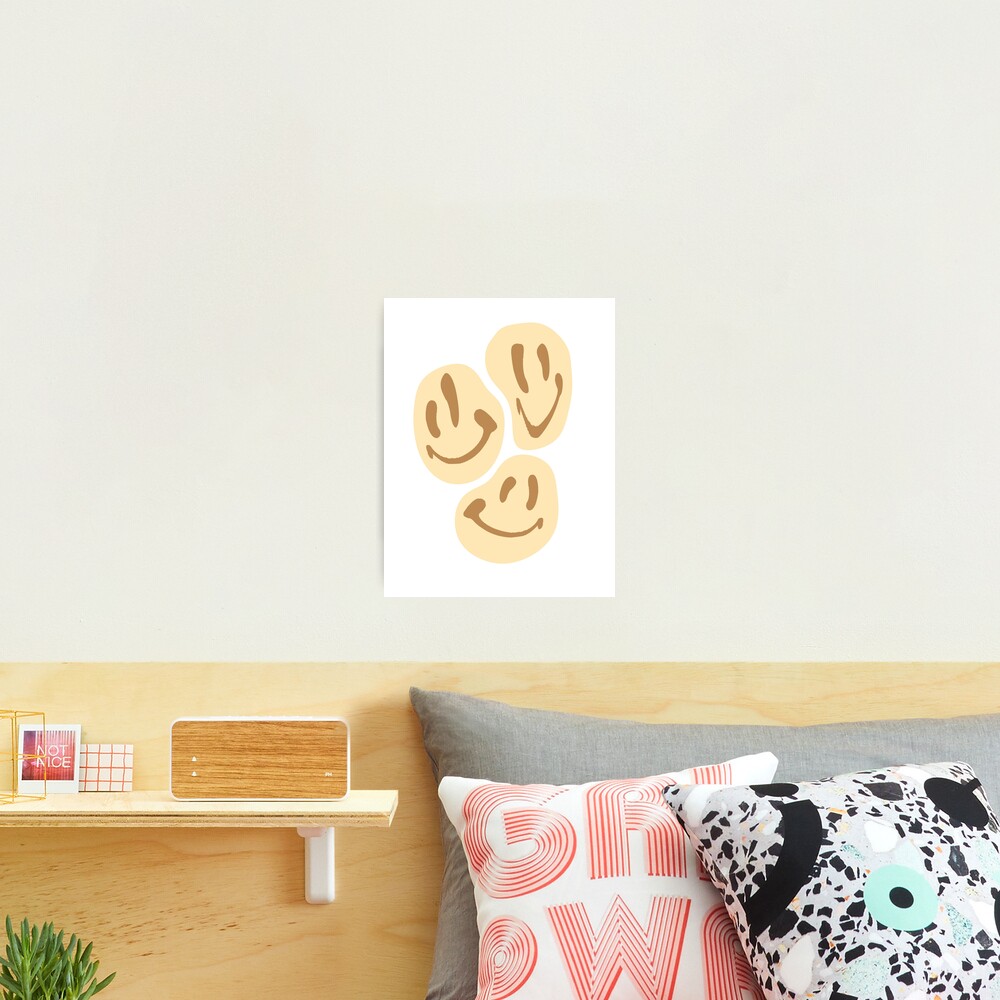 BROWN SMILES Photographic Print