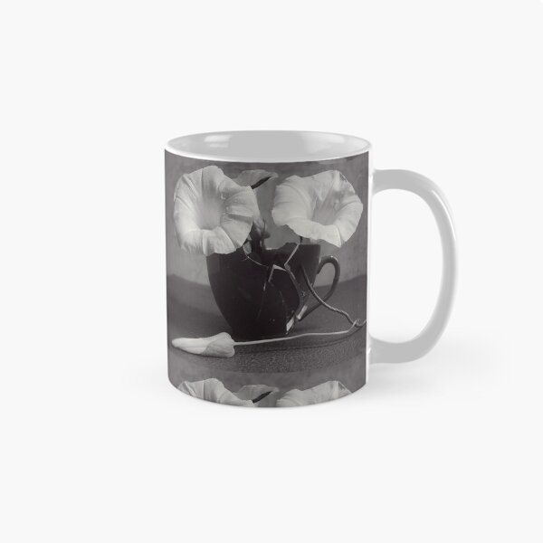 Artikelvorschau, Gebrochene Tasse mit Bindekraut entworfen und verkauft von eighths.