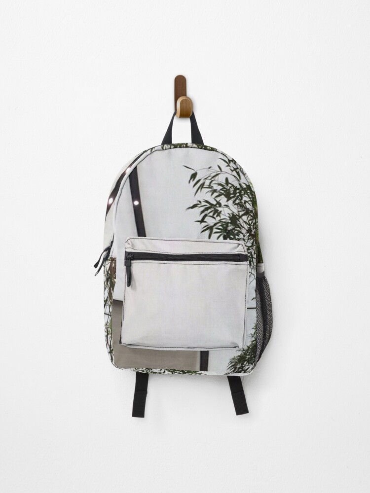 Apple 2025 store backpack