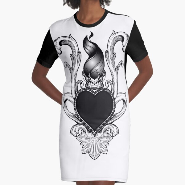 The Queen's Heart V.2 Graphic T-Shirt Dress