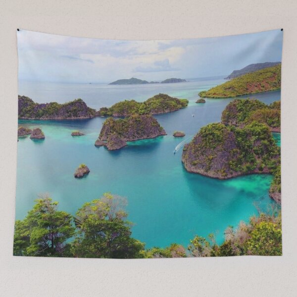 Artikelvorschau, Indonesien Raja Ampat Papua Highlight Meer Ozean Wasser Himmel Tropische Urlaubsinseln Wellen Geschenk Souvenir Reise entworfen und verkauft von TheGreekGuy.
