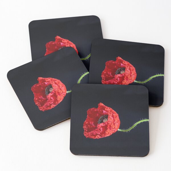 Artikelvorschau, Roter Mohn auf schwarzem Hintergrund entworfen und verkauft von gelibolu.