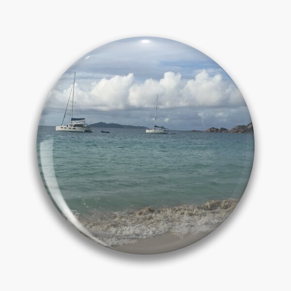 Artikelvorschau, Sailboats on the sea entworfen und verkauft von Artlajf.