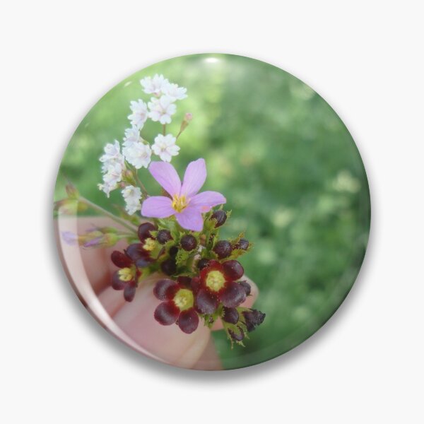 Item preview, Mini bouquet designed and sold by LizBanegasArt.
