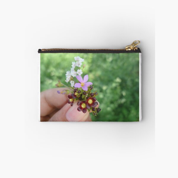 Item preview, Mini bouquet designed and sold by LizBanegasArt.