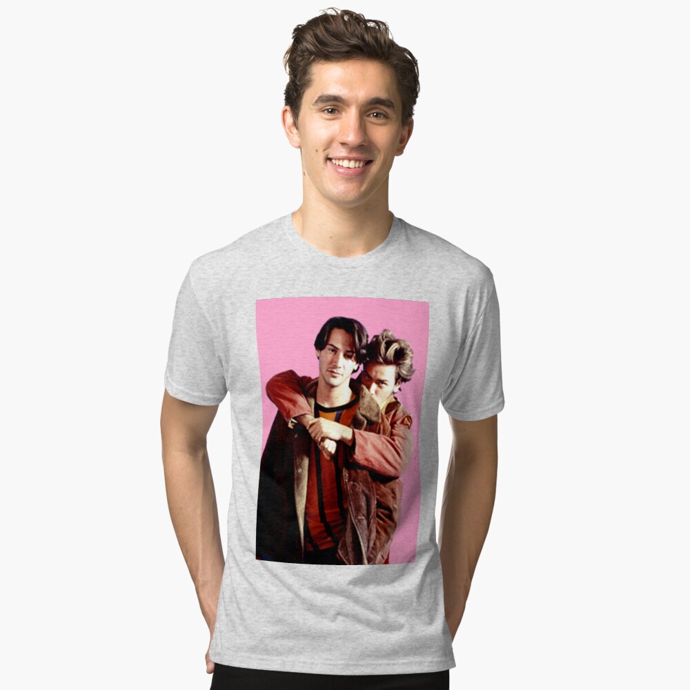 Artikel-Vorschau von Vintage T-Shirt, designt und verkauft von tarantinhoe.