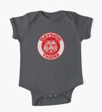 Von der Glocke gerettet: Bayside Tigers Baby Body Kurzarm