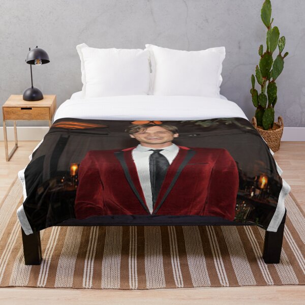 matthew gray gubler red suit Throw Blanket