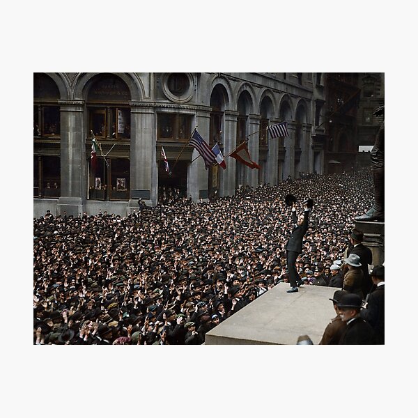 Charlie Chaplin selling war bonds on Wall Street, 1918 Photographic Print