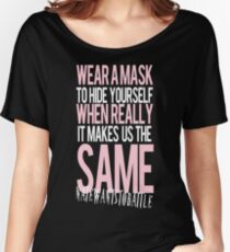 NateWantsToBattle - Mangled Women's Relaxed Fit T-Shirt