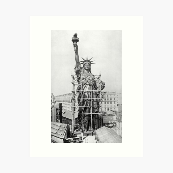 Artikel-Vorschau von Bau der Freiheitsstatue - Paris - 1884, designt und verkauft von warishellstore.
