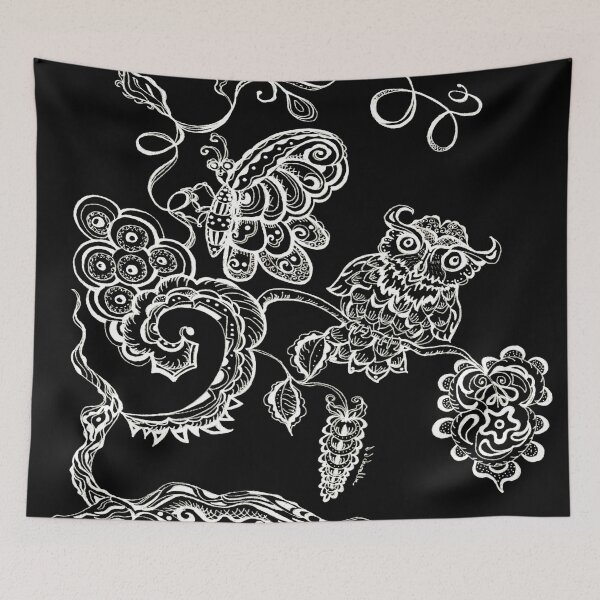 Artikelvorschau, Owl and a Butterfly Black and White entworfen und verkauft von Sharon Schwalbe.