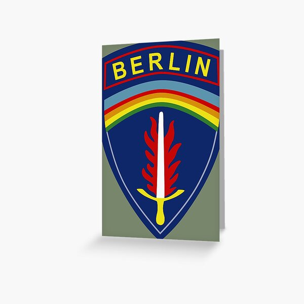 Artikel-Vorschau von  US-Kommando Berlin (USCOB). Diese kombinierte Organisation wurde manchmal als "Berliner Kommando" bezeichnet. USCOB / USAB war ein separates Kommando der US Army Europe (USAREUR), die zuvor das Kommando über amerikanische Truppen in Westberlin hatte.

, designt und verkauft von wordwidesymbols.