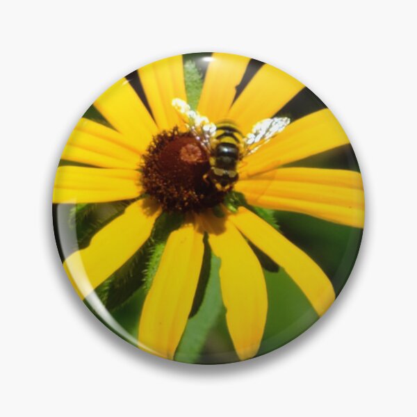Item preview, Bee with Daisy designed and sold by ttwooton.