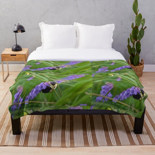 Item preview, Busy Bee designed and sold by jstxrm.