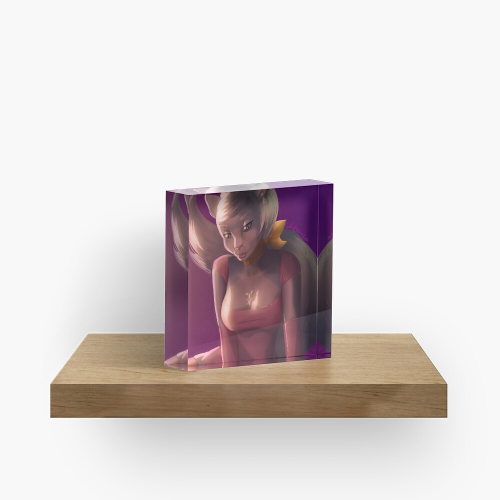 Duchess Acrylic Block