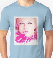 Poloroid Pink Kiss Unisex T-Shirt
