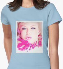 Poloroid Pink Kiss Tailliertes T-Shirt für Frauen