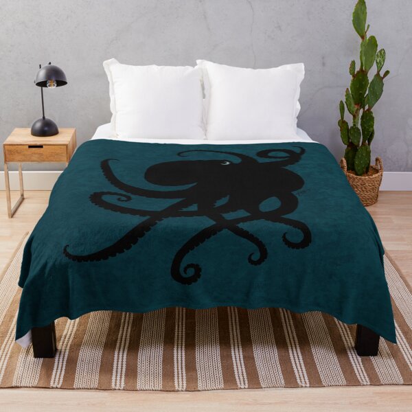 Octopus Silhouette, by Amber Marine © 2015 Throw Blanket