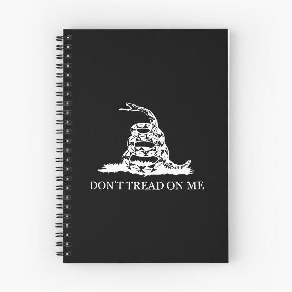 Artikelvorschau, Gadsden Flagge - Schwarz und Weiß entworfen und verkauft von warishellstore.