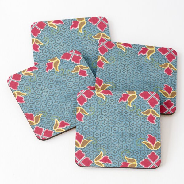 Artikelvorschau, Quatrefoil Blumen rosa auf blau entworfen und verkauft von coverinlove.