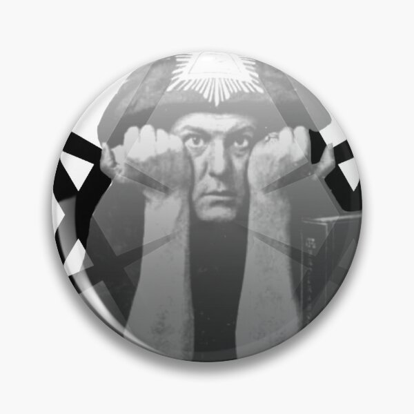 Artikelvorschau, Aleister Crowley Thelema Okkultist Design entworfen und verkauft von Ataraxia Apparel.