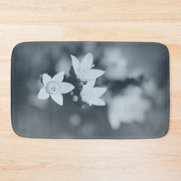 Artikelvorschau, Einfarbige Blume entworfen und verkauft von DVJPhotography.