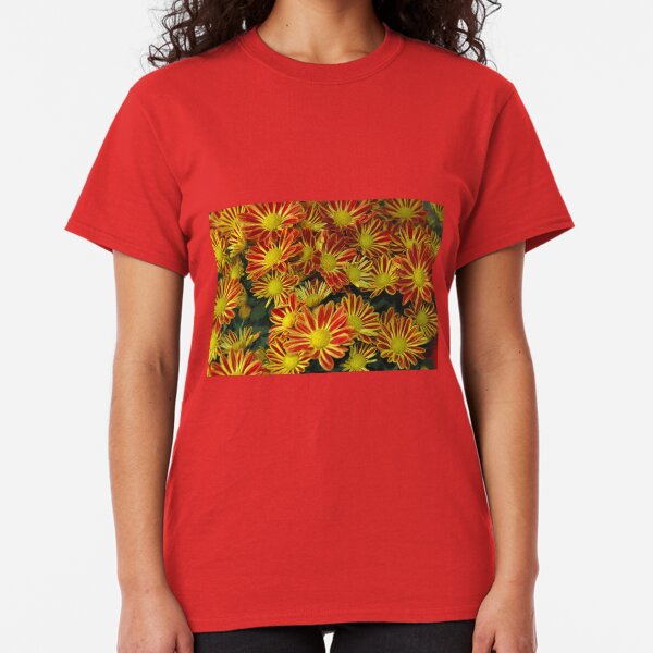 Mums - Red & Yellow Classic T-Shirt