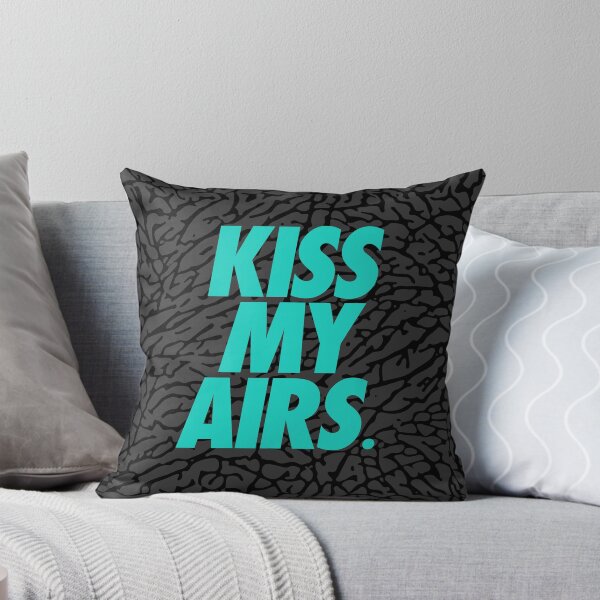 Aperçu de l'œuvre Embrasser mes airs x Atmos créée et vendue par karanwashere.