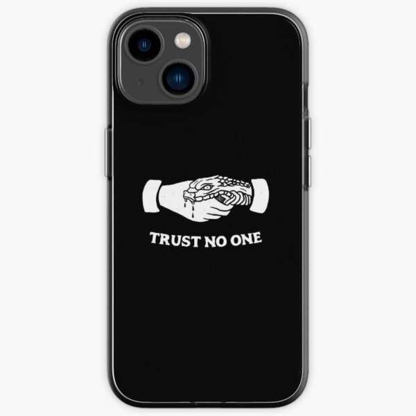 Trust Nobody Scarf - Vampfangs®