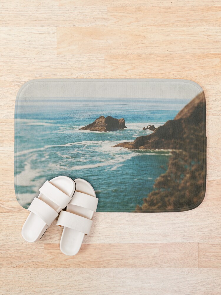 Alternate view of Oregon Coast Bath Mat