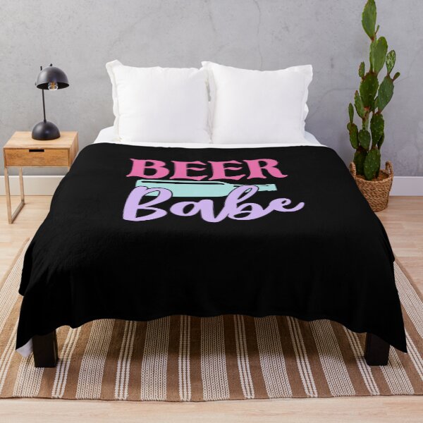 Artikelvorschau, beer babe entworfen und verkauft von MoTeesMo.