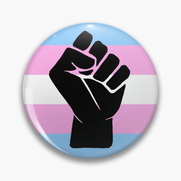Aperçu de l'œuvre Black Trans Lives Matter | Drapeau trans et poing BLM créée et vendue par CarlosAlberto.