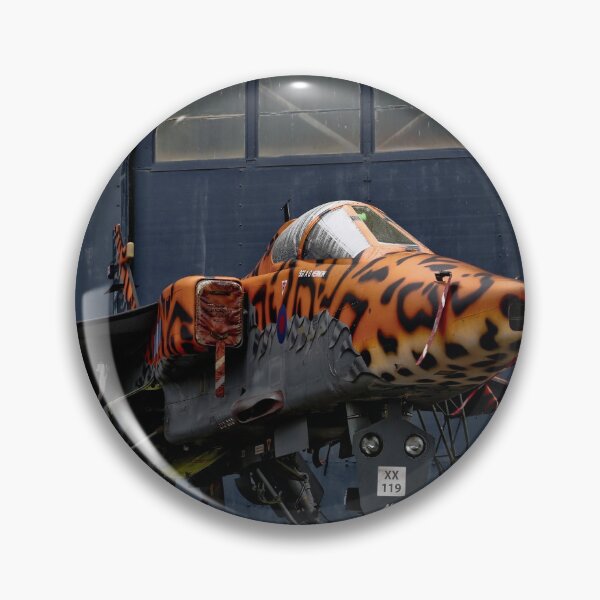 Artikelvorschau, Sepecat Spotty Jaguar entworfen und verkauft von Airpower Aviation Photography.
