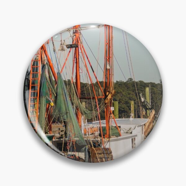 Artikelvorschau, Krabbenboot in den intercoastal Wasserstraßen entworfen und verkauft von KensLensDesigns.