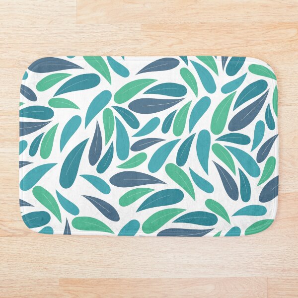 Item preview, Naturaleza hojas verdes en la máscara de patrón blanco designed and sold by DesignTribe.