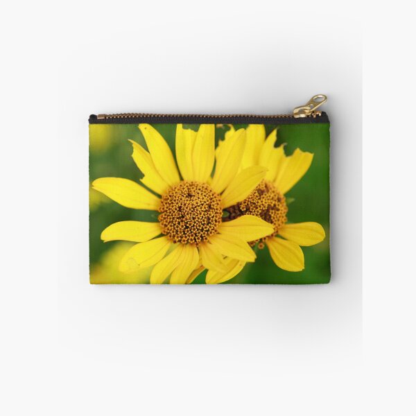Item preview, Oxeye bouquet designed and sold by Daniel Holtmeyer.