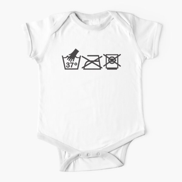 Body Bebe Etiquette De Lavage Bebe Humain Par Laundryfactory Redbubble