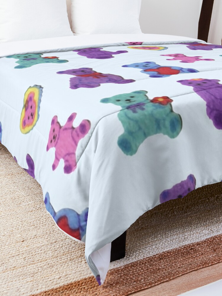 Disover Kidcore Colorful Bears Quilt