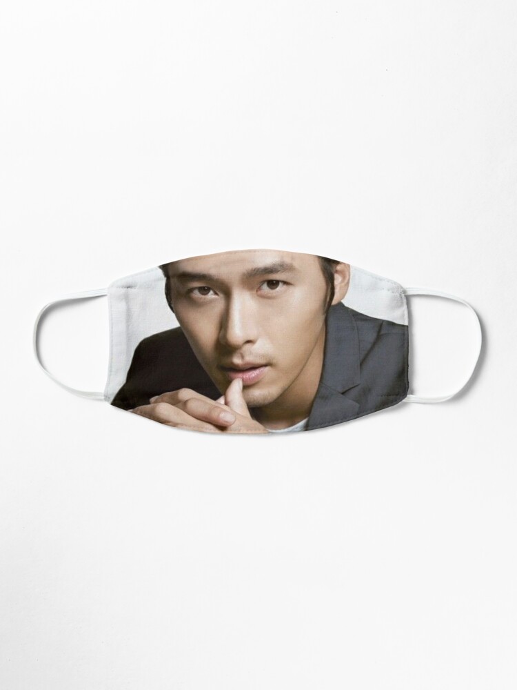 Alternate view of Hyun Bin Mask