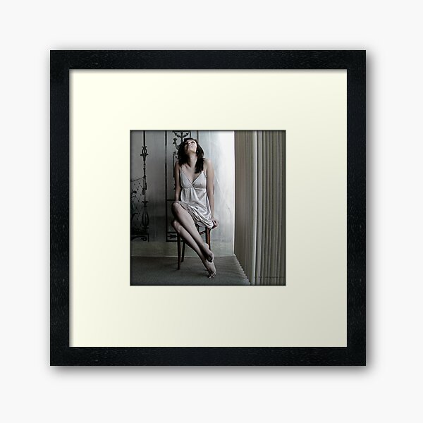 Splendeur Framed Art Print