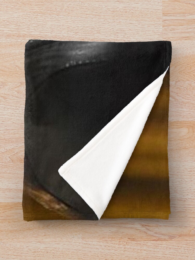 "Malec (Magnus and Alec) Kissing Shadowhunters " Throw Blanket for