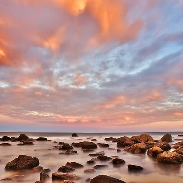 Vorschaubild zum Design Colours Over the Rocks von John Sharp