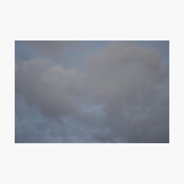 Aperçu de l'œuvre Dark Blue Sky And White Clouds Against Night Sky 2 créée et vendue par Robbie Patterson.