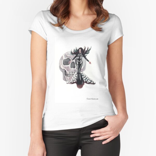 Fitted Scoop T-Shirt