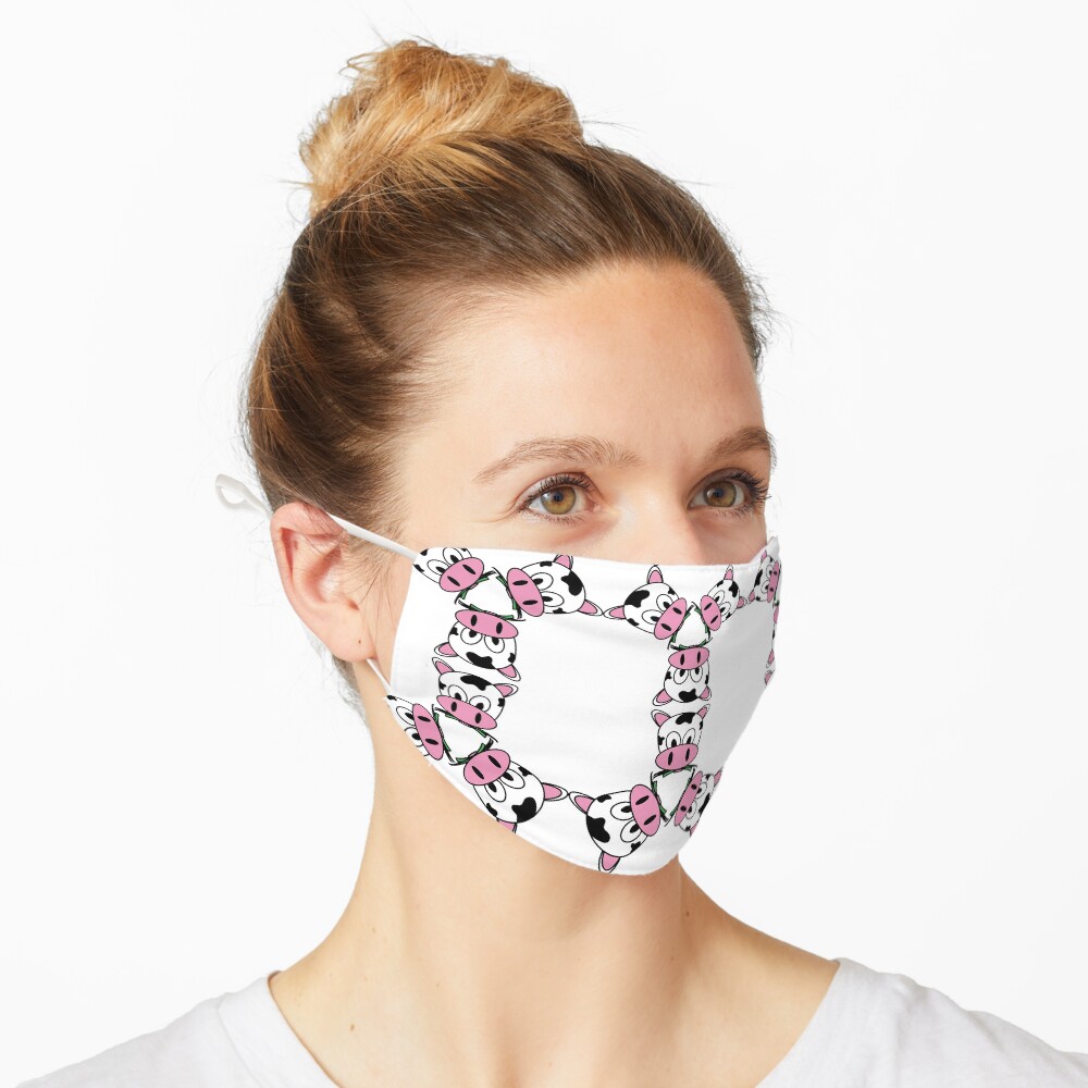 Strawberry Pink Cow Aesthetic Pattern Mask