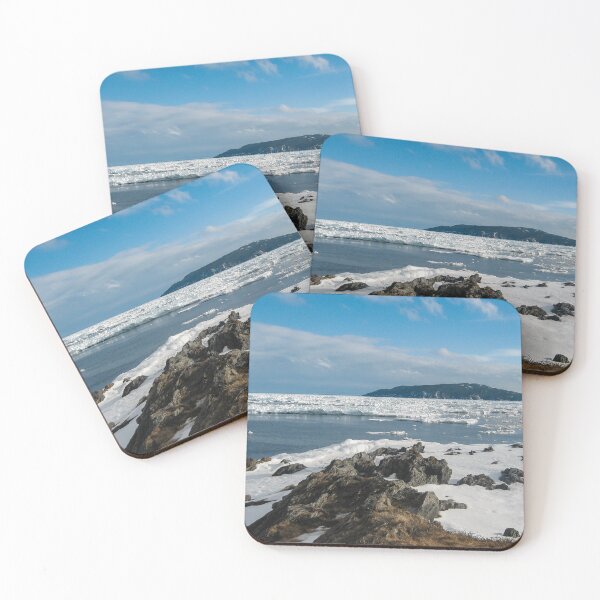 Item preview, en la isla de Newfoundland en la provincia canadiense de Newfoundland y Labrador.
Terranova y Labrador forman la provincia más oriental de Canadá. designed and sold by am-mantilla2156.