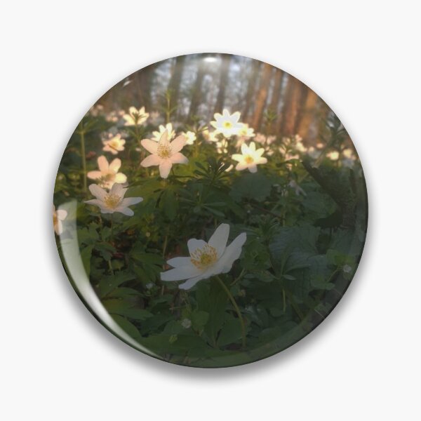 Artikelvorschau, White Flowers  entworfen und verkauft von Designbymarie.