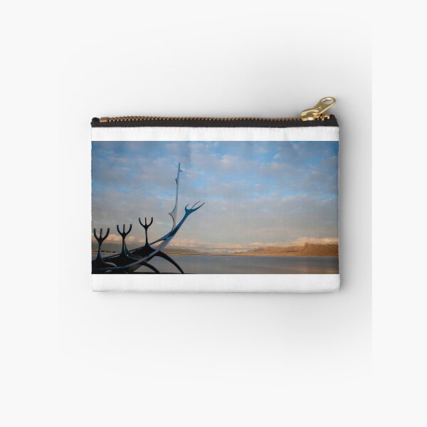 Item preview, Sun Voyager designed and sold by Gustavo Bernal.